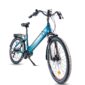 PÉDALER CONFORTABLEMENT, C’EST POSSIBLE!

Redécouvrez le plaisir de faire du vélo avec la Sidney, une vélo électrique de promenade conçue pour les trajets urbains. Facile à manier grâce à son guidon de type hollandais, elle permet une conduite droite, avec le dos bien droit. Profitez d’une autonomie allant jusqu’à 140 km grâce à la batterie de 720 Wh. Urbanbiker offre les batteries au lithium les plus puissantes du marché, car nous savons que plus leur capacité est grande, plus leur durée de vie est longue : moins de cycles de charge, plus de durée d’autonomie et plus de puissance. *en mode Eco